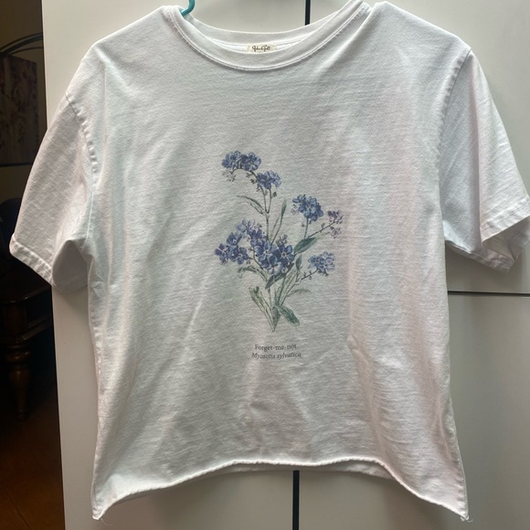 brandy melville t-shirt - Picture 1 of 2